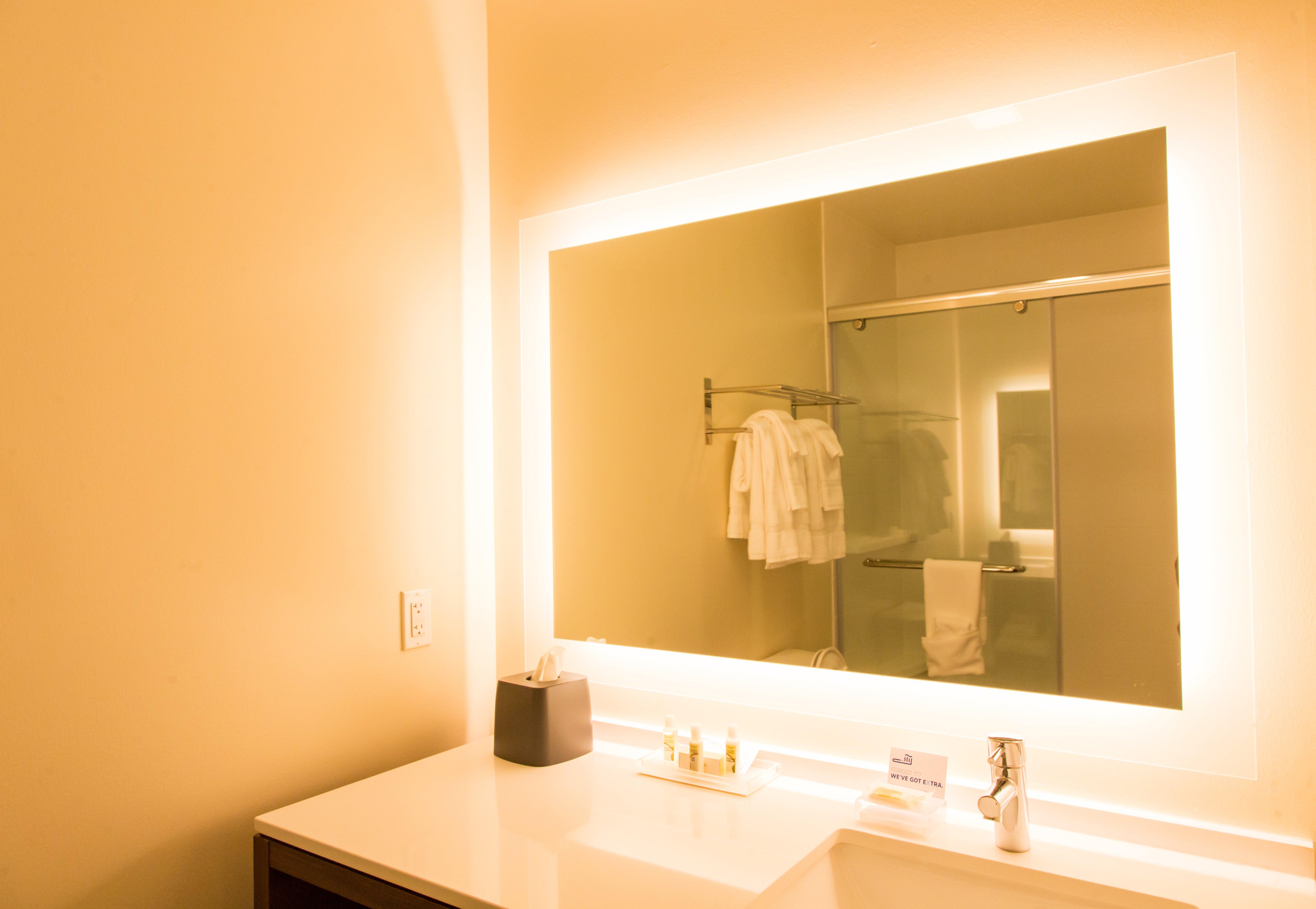 Holiday Inn Hotel & Suites - Mount Pleasant By Ihg Dış mekan fotoğraf