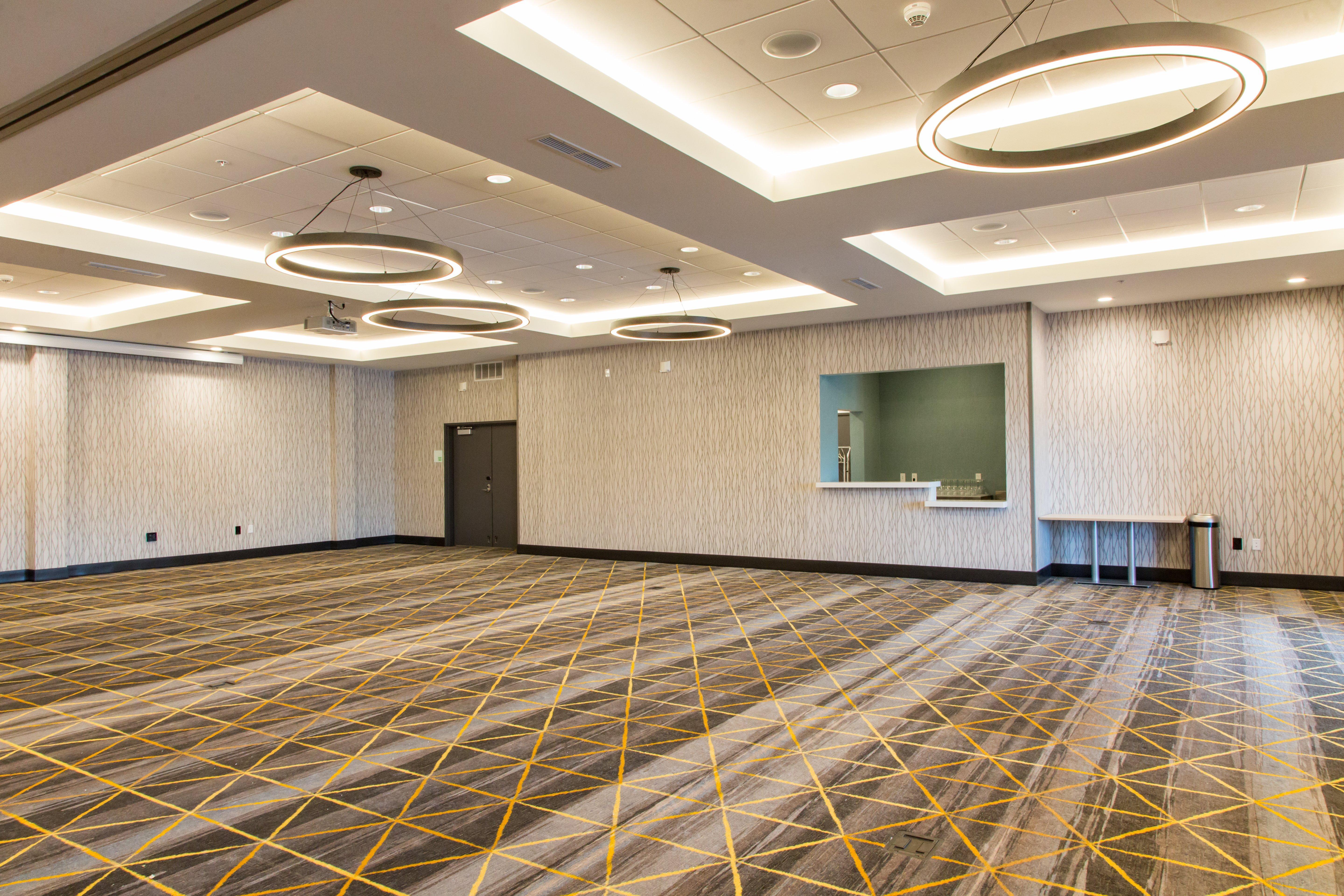 Holiday Inn Hotel & Suites - Mount Pleasant By Ihg Dış mekan fotoğraf